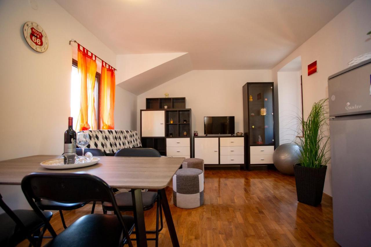 Apartment Kika 普拉 外观 照片